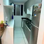 Apto ao lado do maraponga mart moda, confortável